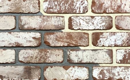 red flashed brick, reclaimed brick, red brick with white spots, old looking brick, used brick, extruded brick